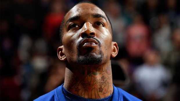 J.R. Smith's attorney calls choking allegations absolutely false -- IMAGE